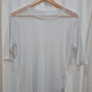 blusa tule, branca e brilho. g