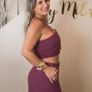 conjunto de calça corselet, sarja, vinho. g