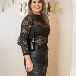 body manga longa, renda, u