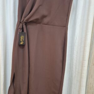 vestido midi, manga detalhe tecido na frente. g