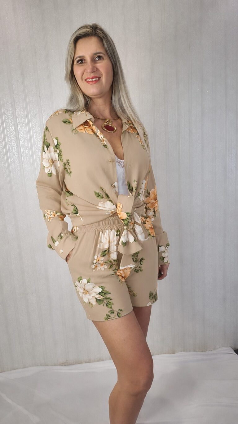 Conjunto short e camisa