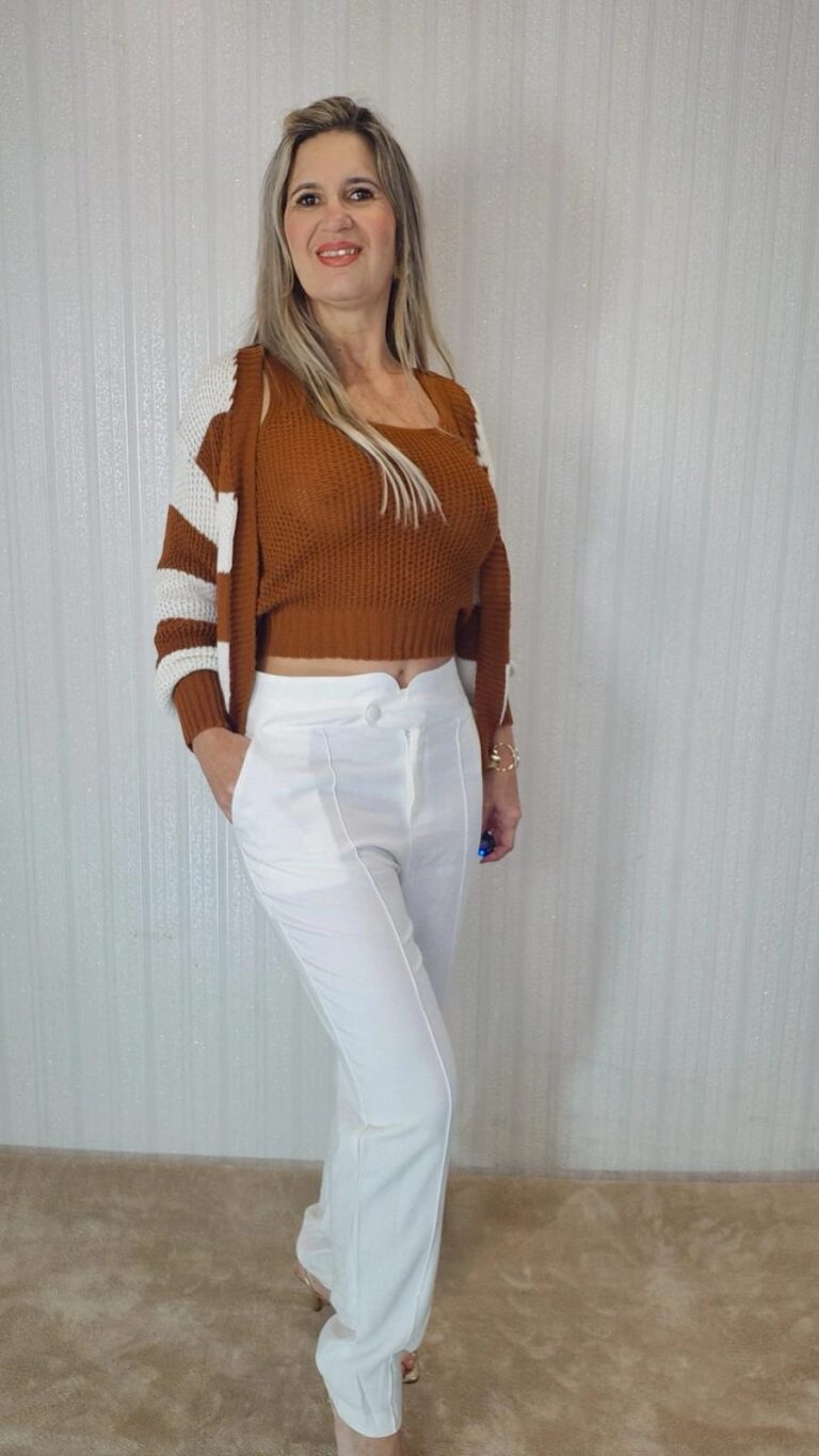 Calça social.